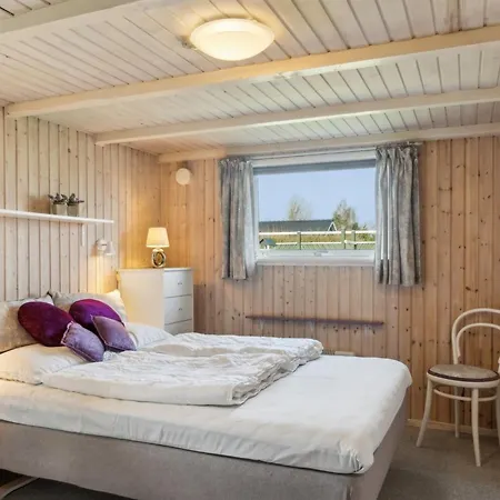 Bjarni - 175m From The Sea By Interhome Malling